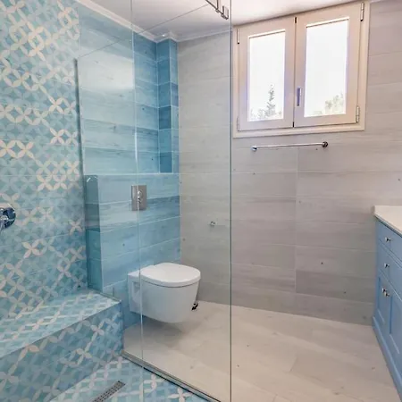 Isabelle With Superb Views Βίλα *